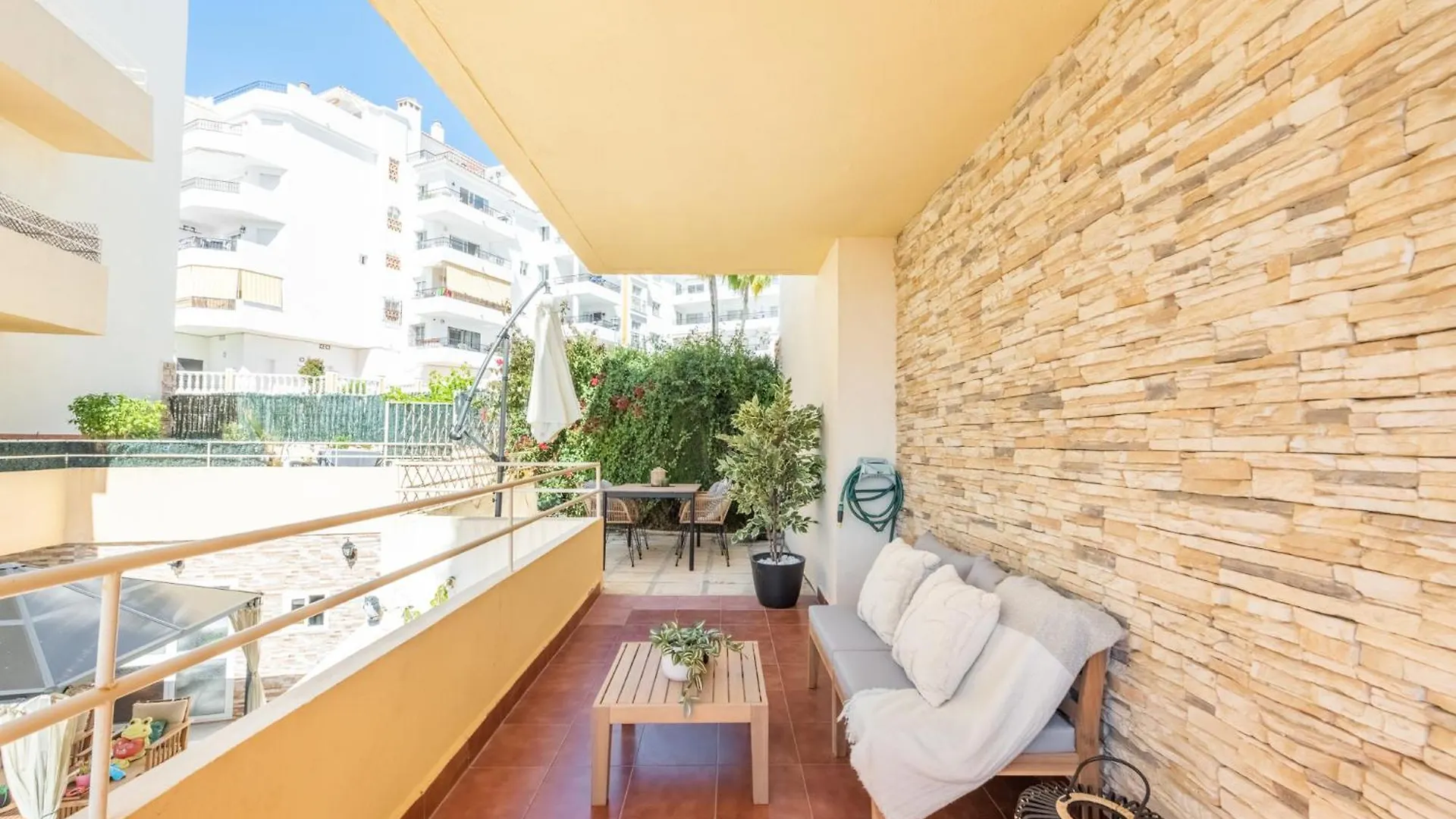 Beach And Sea View In Riviera Del Sol 말라가 0*,  스페인